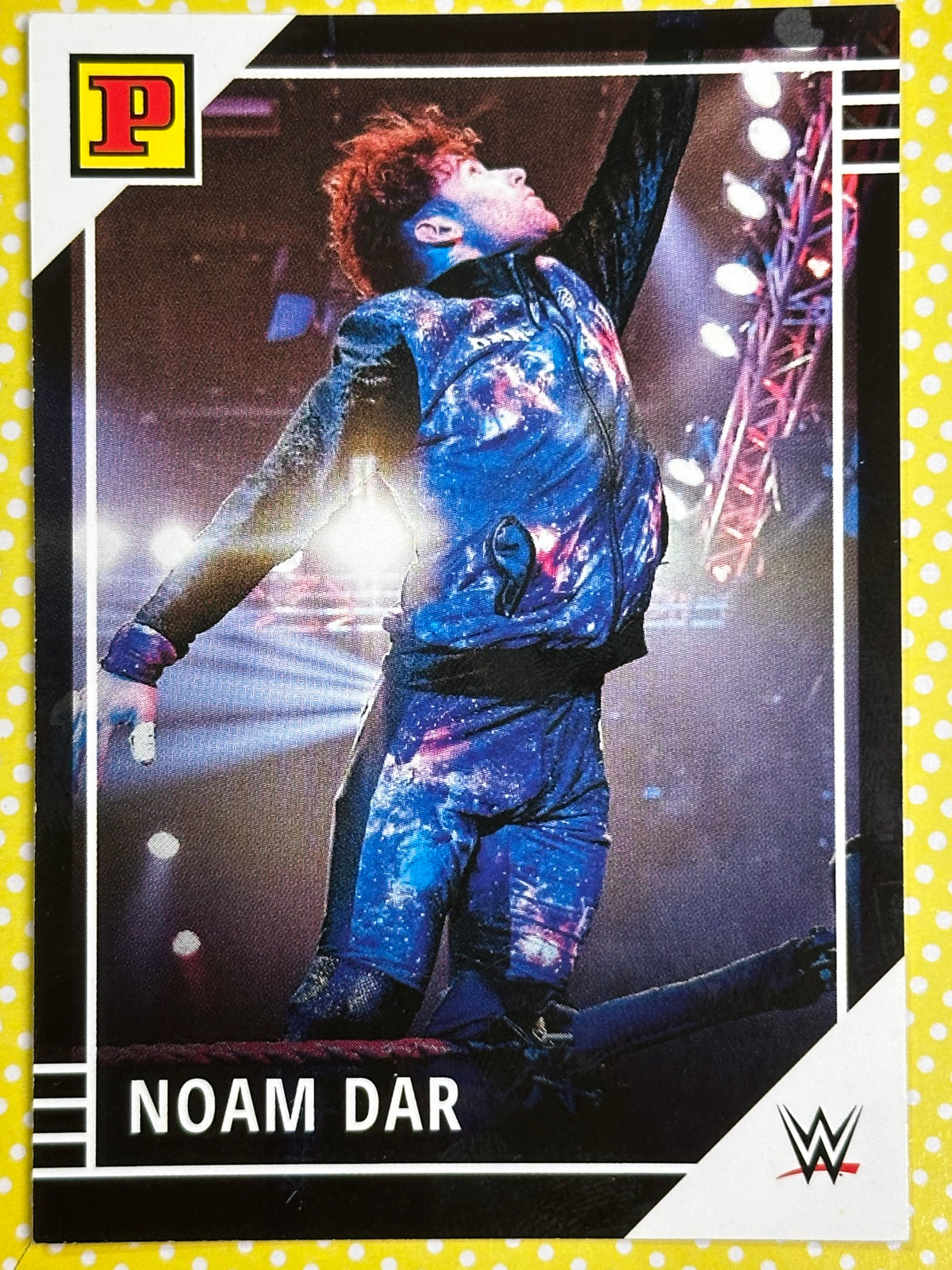 WWE Panini Trading Card - Noam Dar (Numero 99)