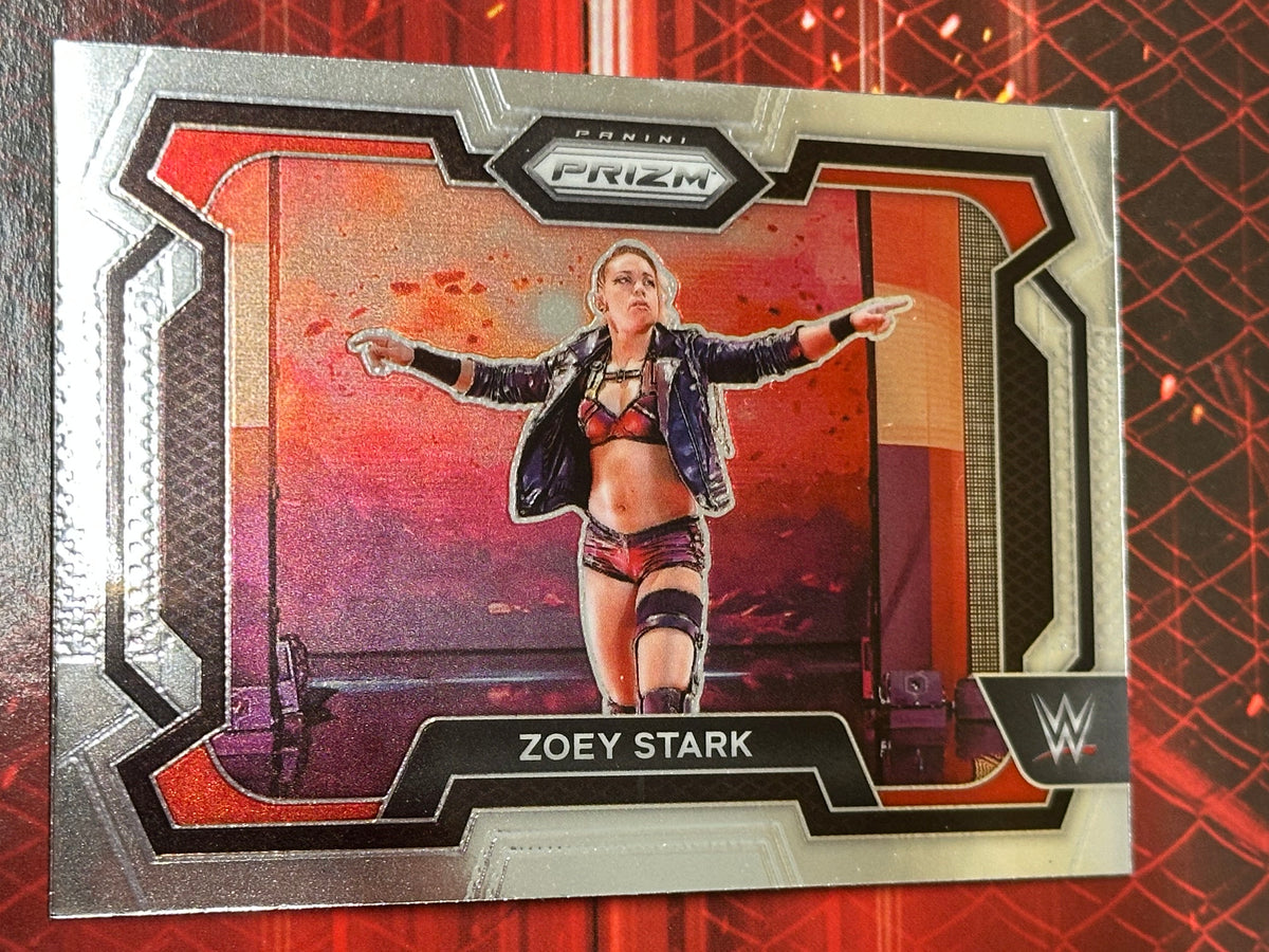 WWE Panini Prizm 2024 Trading Card No. 081 - Zoey Stark