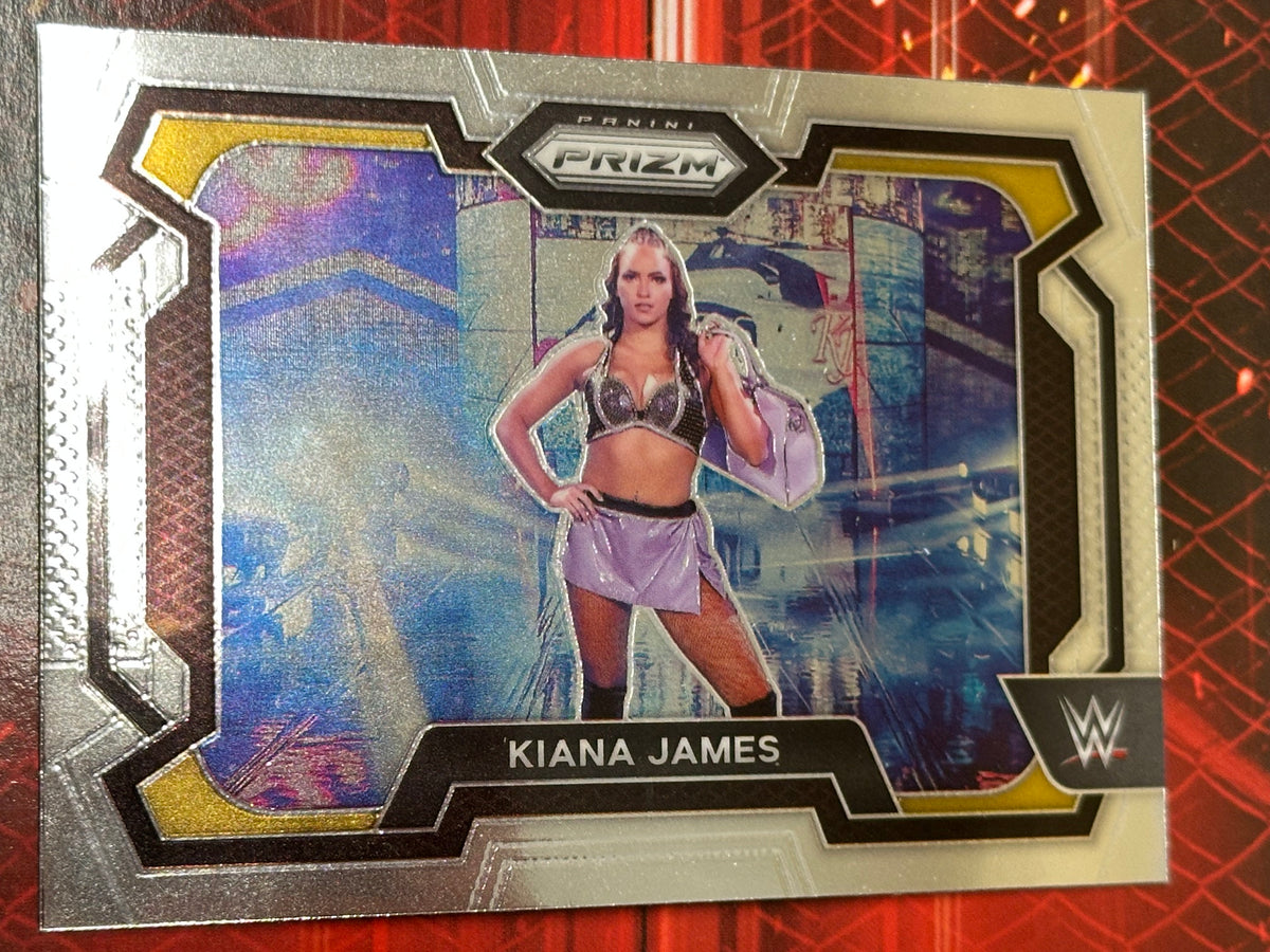 WWE Panini Prizm 2024 Trading Card No. 003 - Kiana James