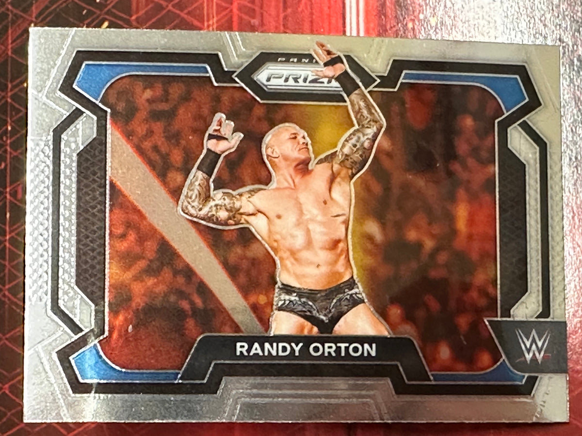 WWE Panini Prizm 2024 Trading Card No. 017 - Randy Orton