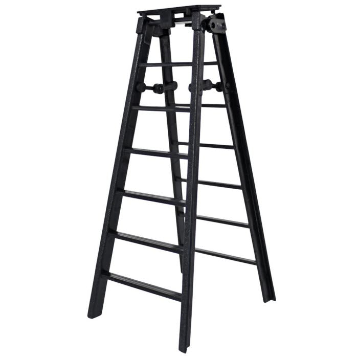 Scala nera per Action Figures