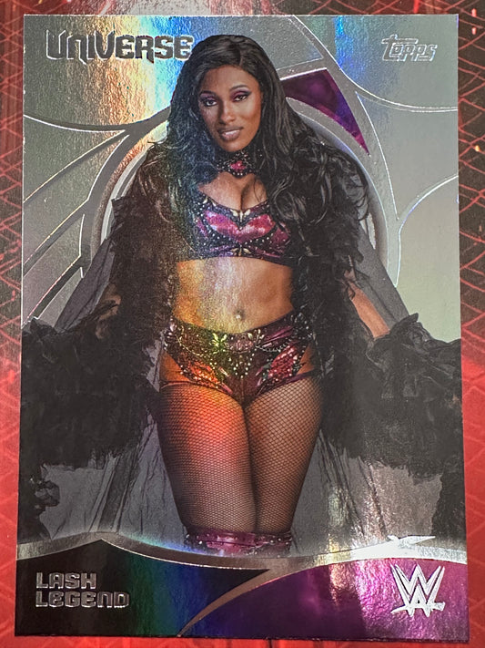 WWE Universe 2026 No. 032 - Lash Legend