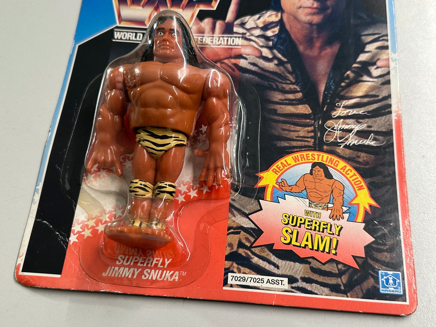 WWF Hasbro MOC - Superfly Jimmy Snuka - English Card (Italian Import)