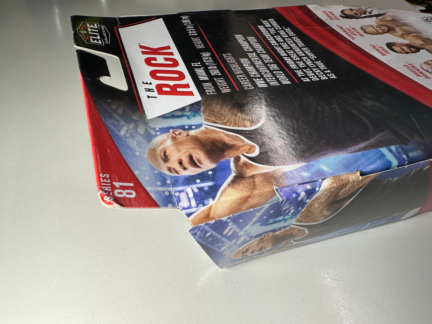 WWE Elite Series #81 - The Rock (Vedi le foto)