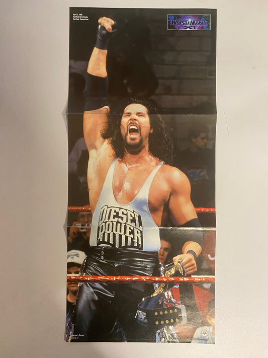 WWE Poster - Kevin Nash (Diesel) / WrestleMania XI (Poster piegato con forature, 60x27cm)