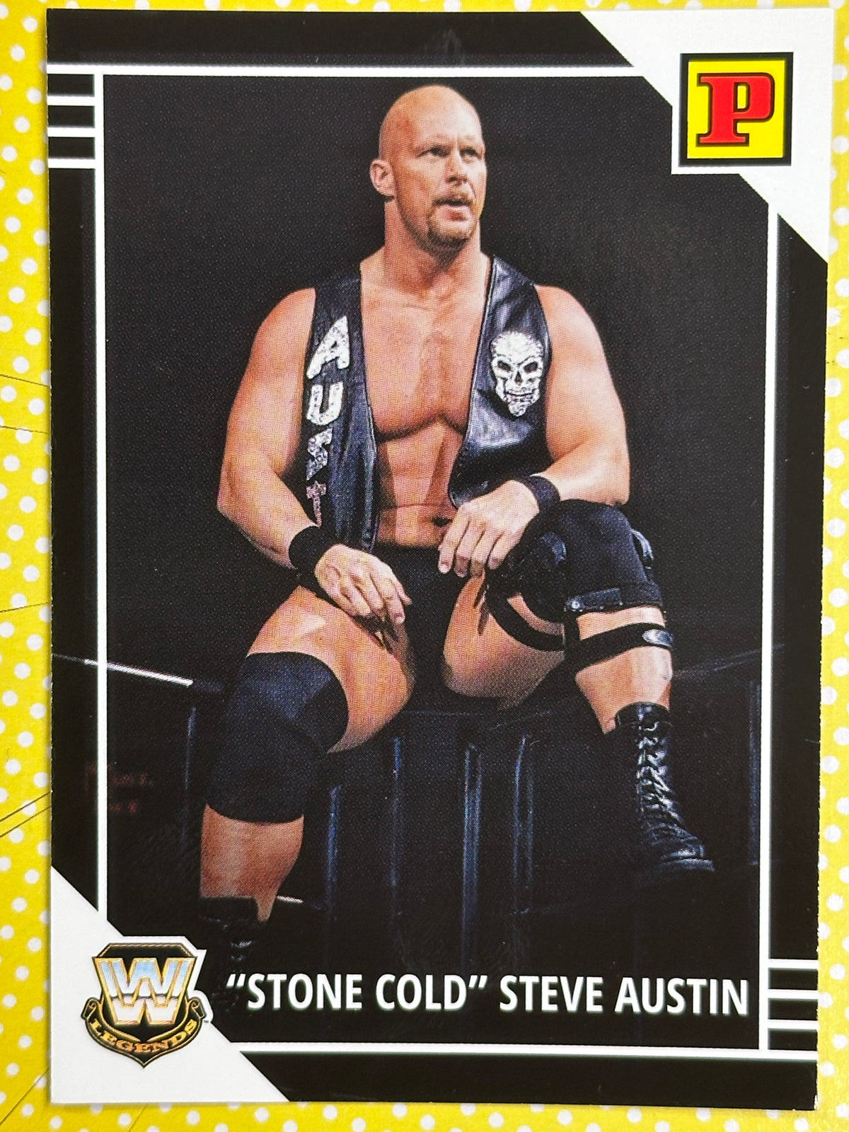WWE Panini Trading Card - "Stone Cold" Steve Austin (Numero 130)
