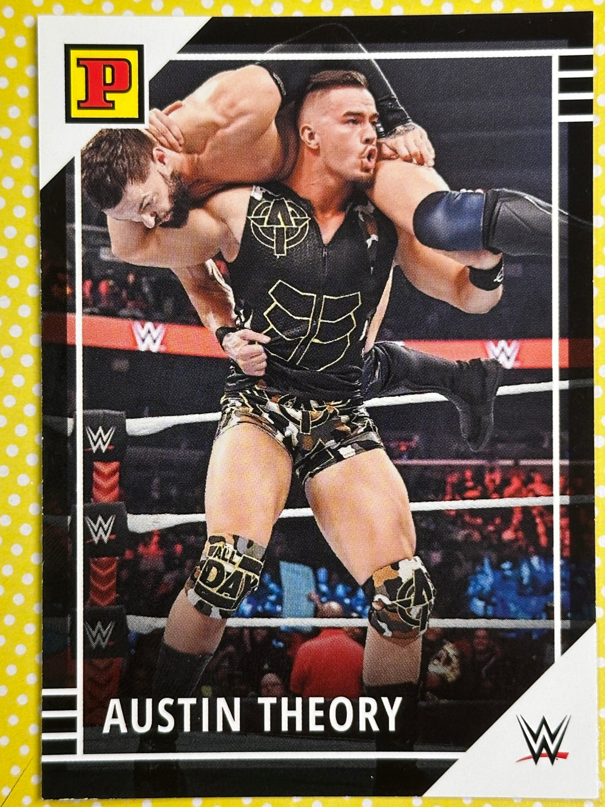 WWE Panini Trading Card - Austin Theory (Numero 42)