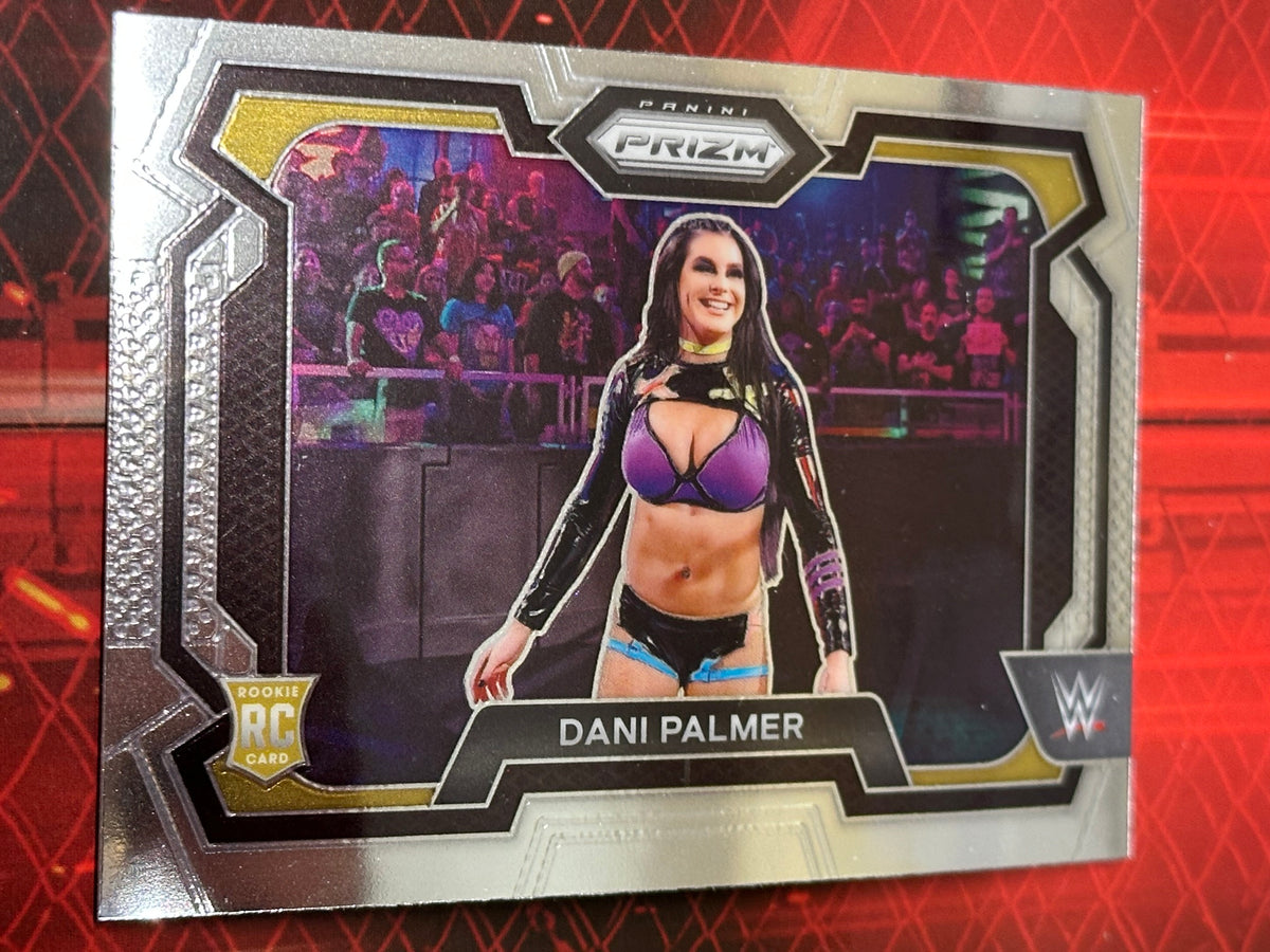 WWE Panini Prizm 2024 Trading Card No. 068 - Dani Palmer
