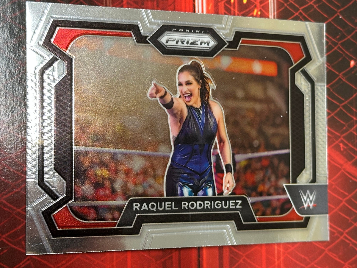 WWE Panini Prizm 2024 Sammelkarte Nr. 027 - Raquel Rodriguez