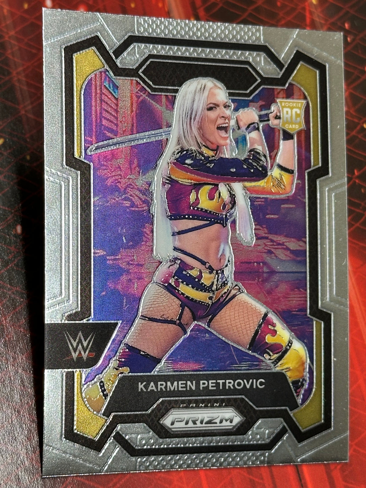 WWE Panini Prizm 2024 Sammelkarte Nr. 107 - Karmen Petrovic