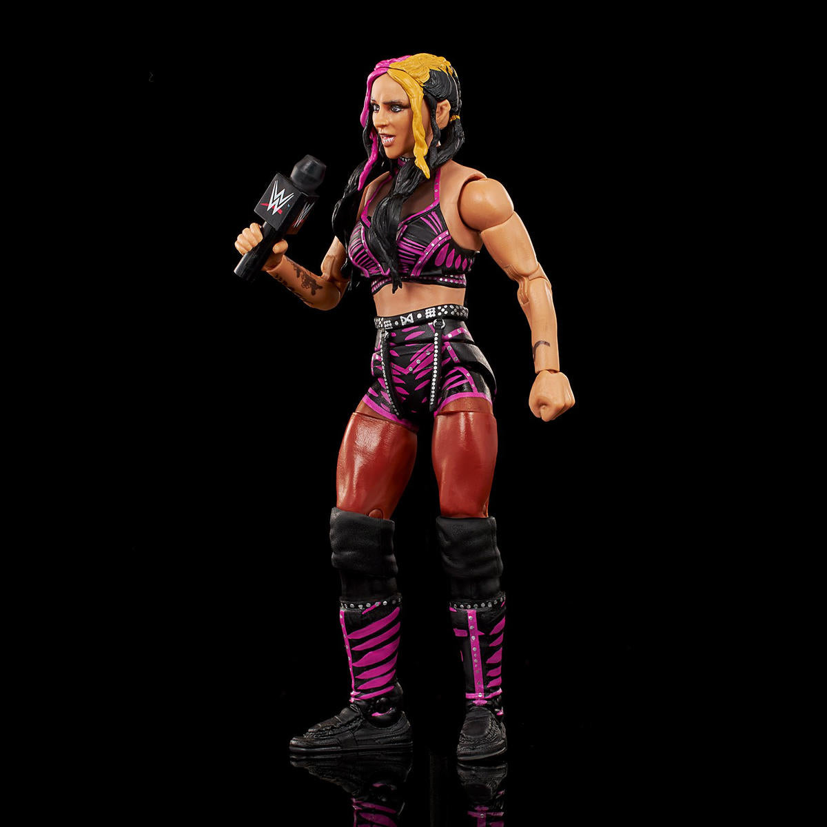 WWE Elite Serie 104 – Dakota Kai