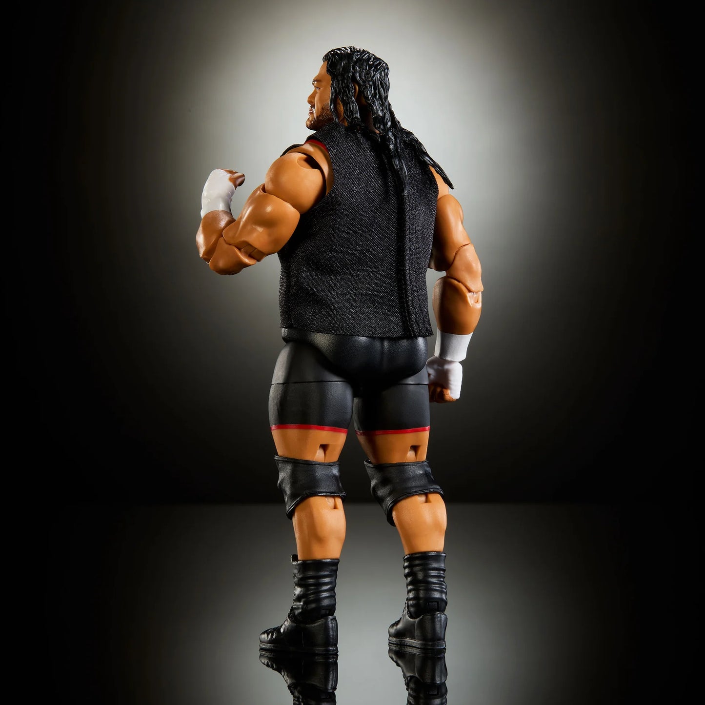WWE Elite Series 127 – JC Mateo