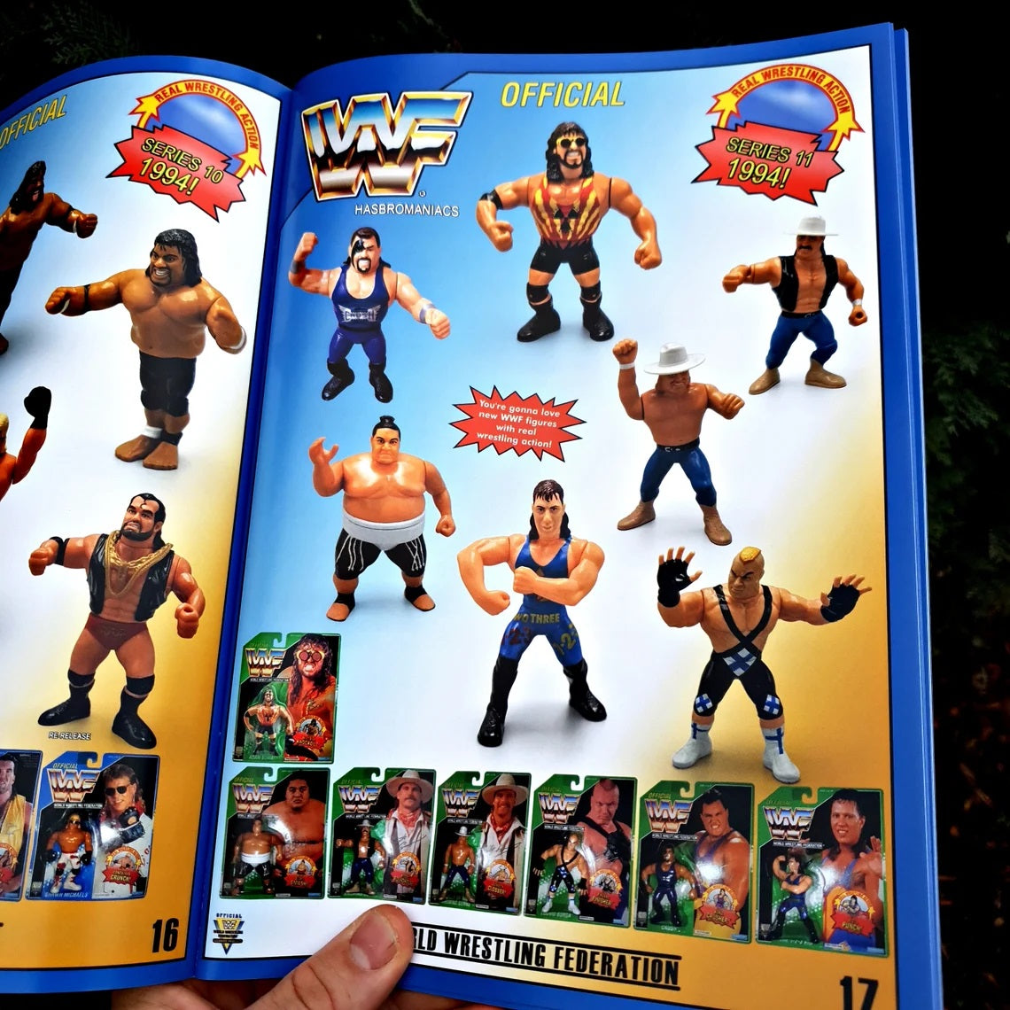 Hasbromaniacs Guide to WWF Hasbro Wrestling (Free Mini-Poster) 2026 (in Inglese)