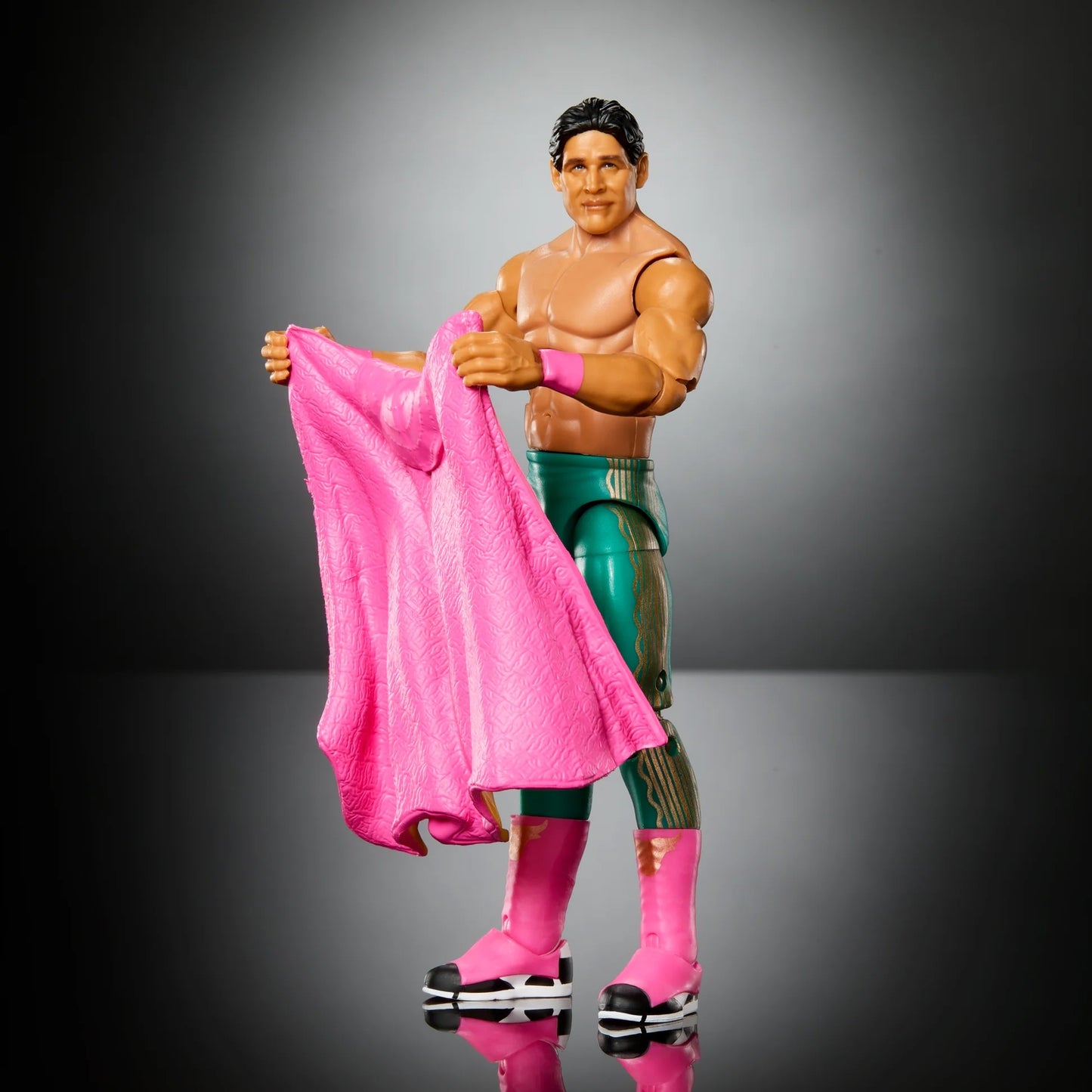 WWE Elite Legends Series 31 - El Matador Tito Santana *DMG*