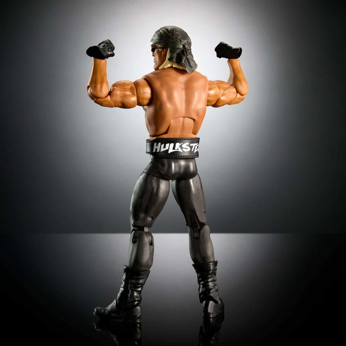 WWE Elite Monday Night War Series #1 - Hollywood Hulk Hogan *DMG*