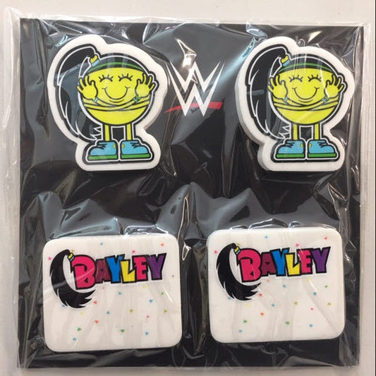 WWE Set di 4 gomme per cancellare - Bayley (Dimensioni box 10x10cm)