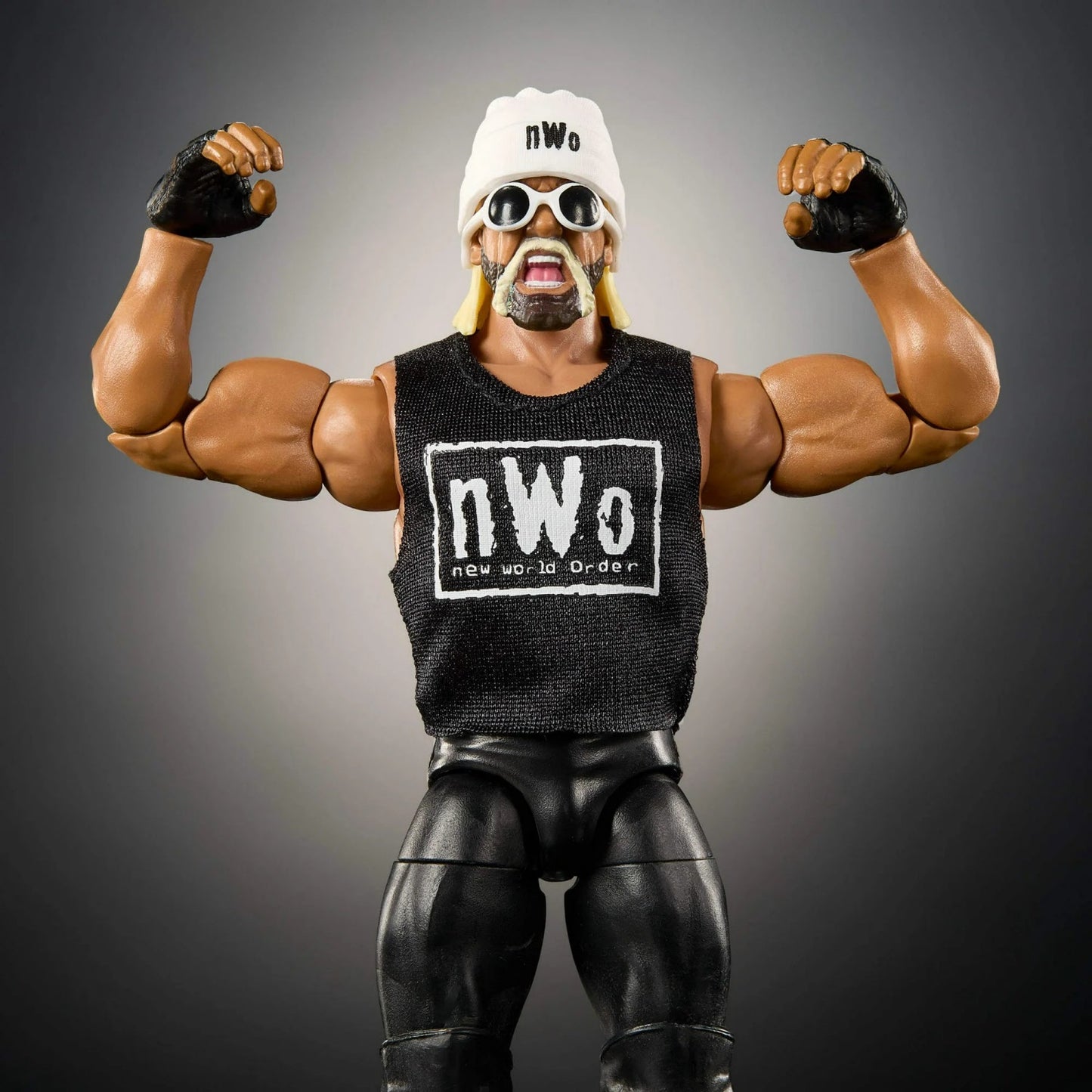 WWE Elite Monday Night War Series #7 - Hollywood Hulk Hogan