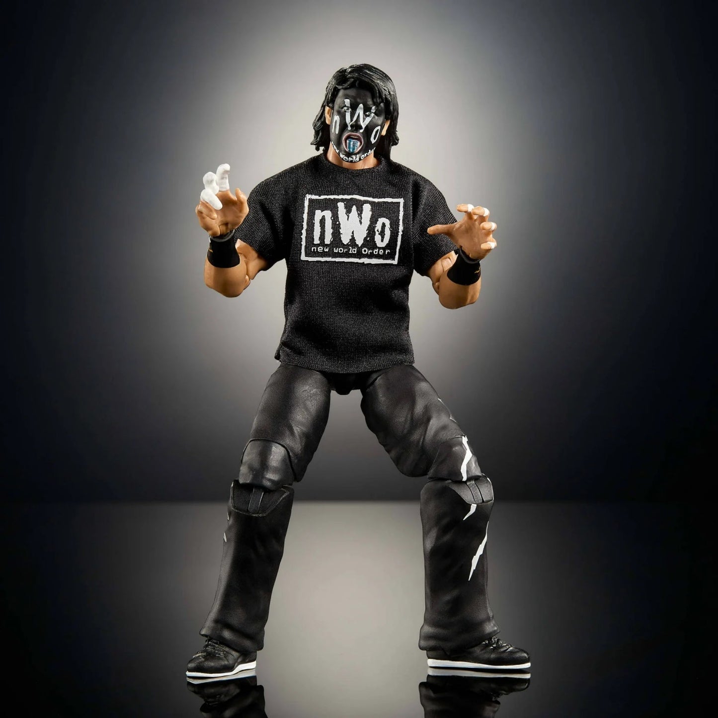 WWE Elite Monday Night War Series #7 - The Great Muta *DMG*